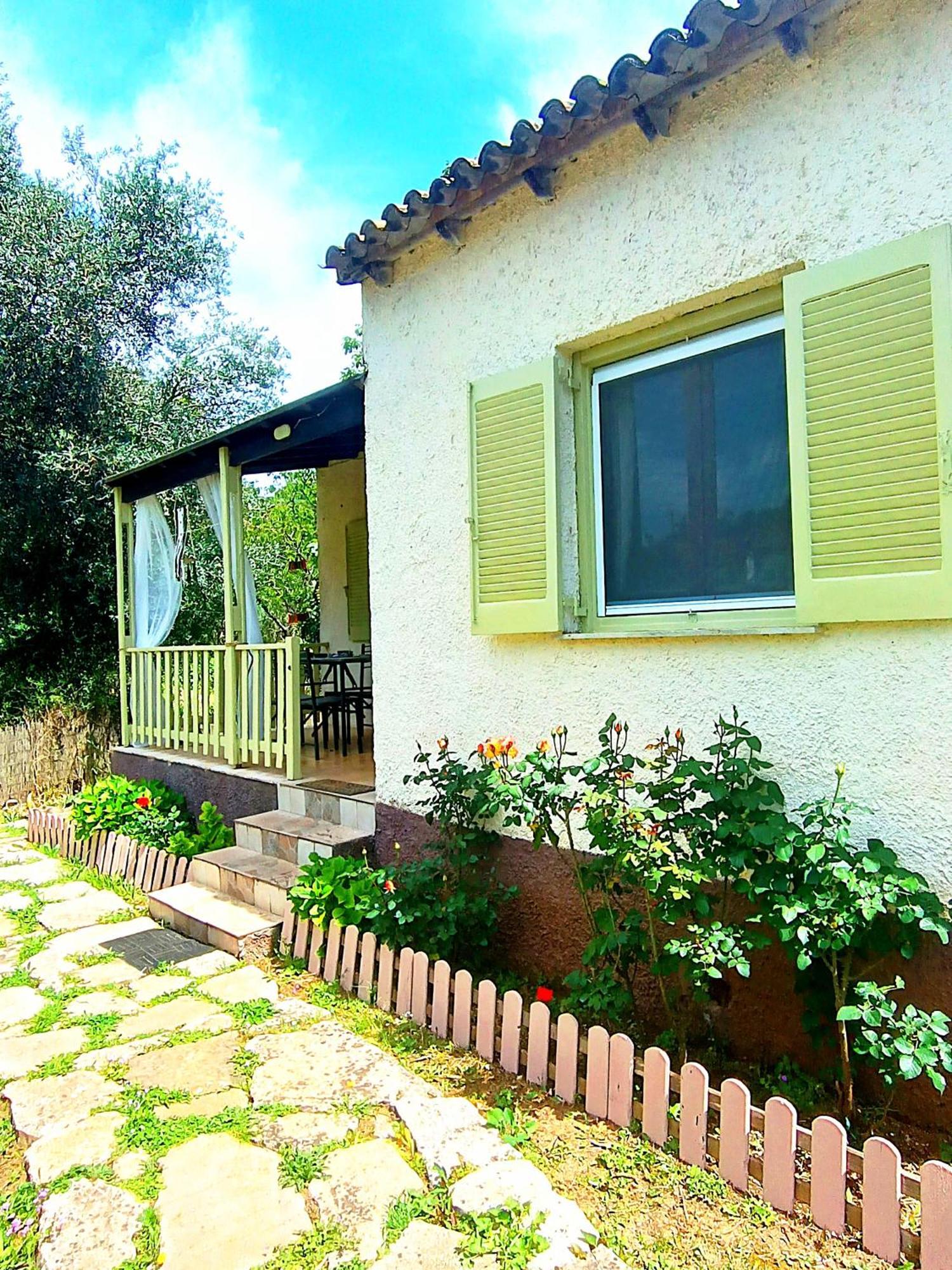 Villa Elia House Peritheia Exterior foto